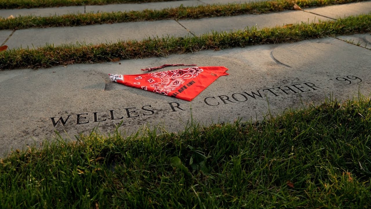 Red Bandana by Welles R. Crowther name on ϱ's labyrinth 